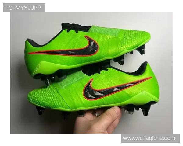 足球球星退役后老鞋被谁收藏 他们背后的故事揭秘